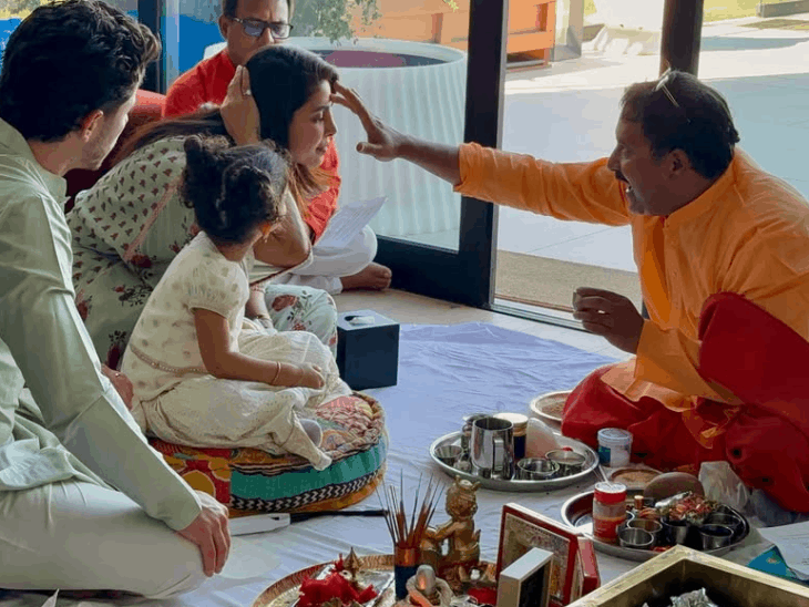 Priyanka Chopra Nick Jonas & Malti Marie Celebrate Dussehra Puja Photos